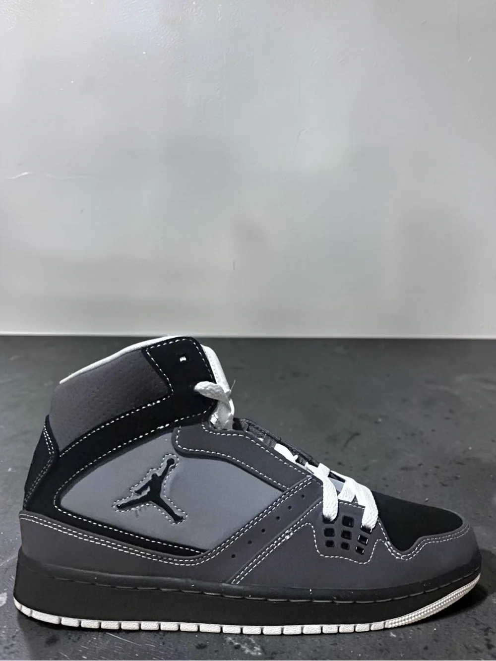 Jordan 1 Flight 